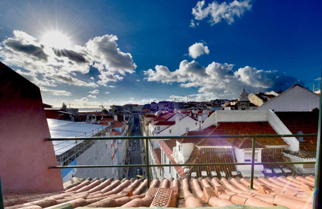 Rustic View In Baixa By River Tagus * Lisboa